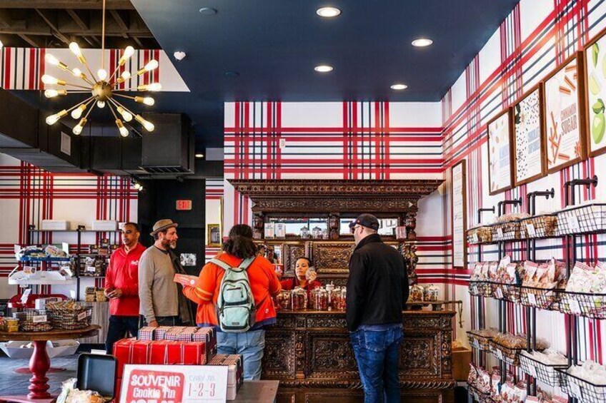Savannah Historic Downtown Donuts and Sweet Treats Tour