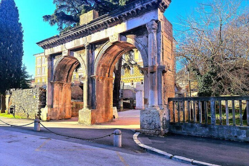 Dual Gates