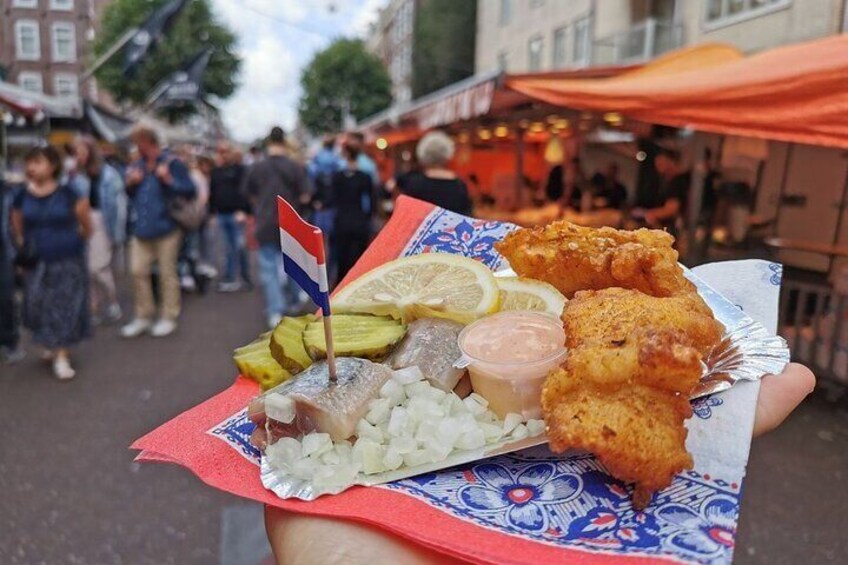Herring eating Who Is Amsterdam de Pijp Private Food tour