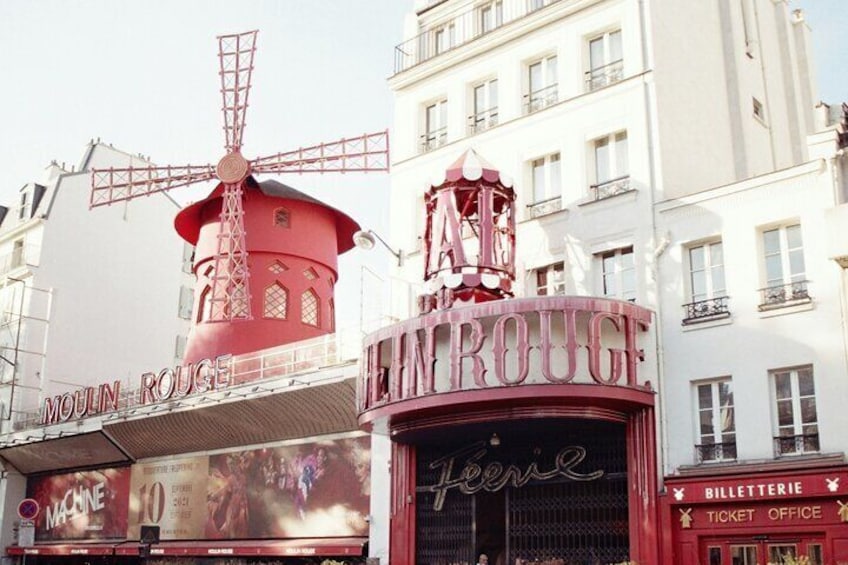 Moulin Rouge, Paris