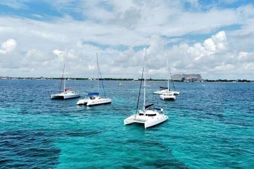 Isla Mujeres Catamaran Snorkel and Buffet Tour