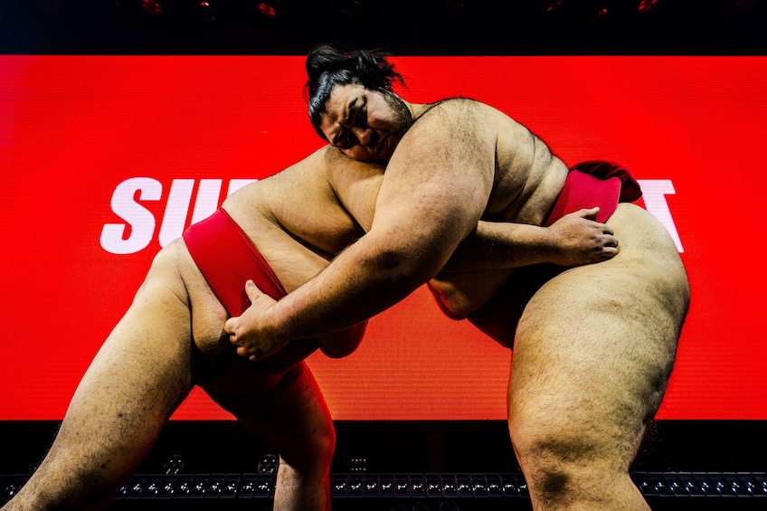 Osaka: Sumo Beats Showcase in Osaka: a Clash of Power and Sound! (1H / EN)