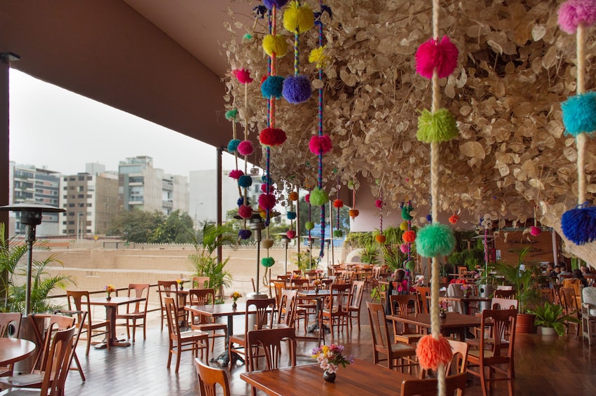 Lunch at the Huaca Pucllana restaurant