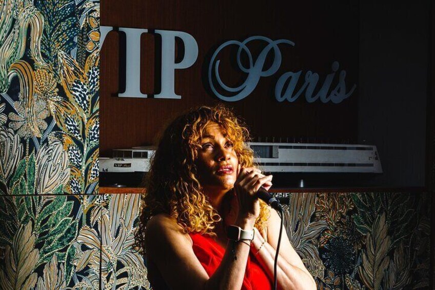 Enjoy live vocals as you cruise through the heart of Paris.