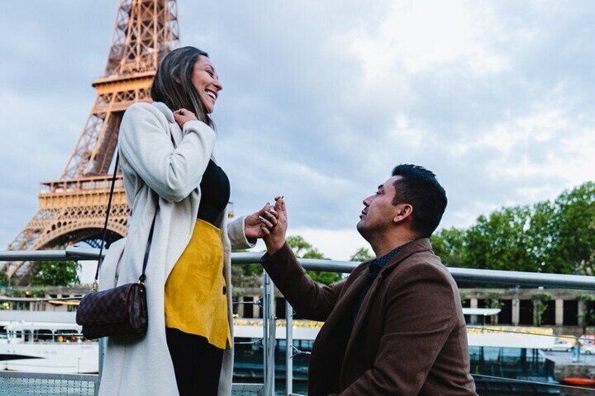 A once-in-a-lifetime Paris proposal – say “yes” with the Eiffel Tower as your witness.