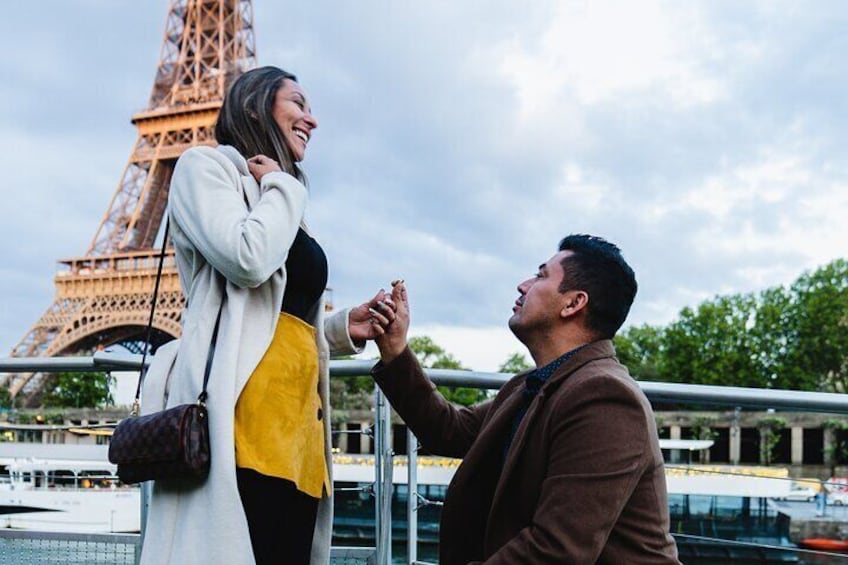 A once-in-a-lifetime Paris proposal – say “yes” with the Eiffel Tower as your witness.