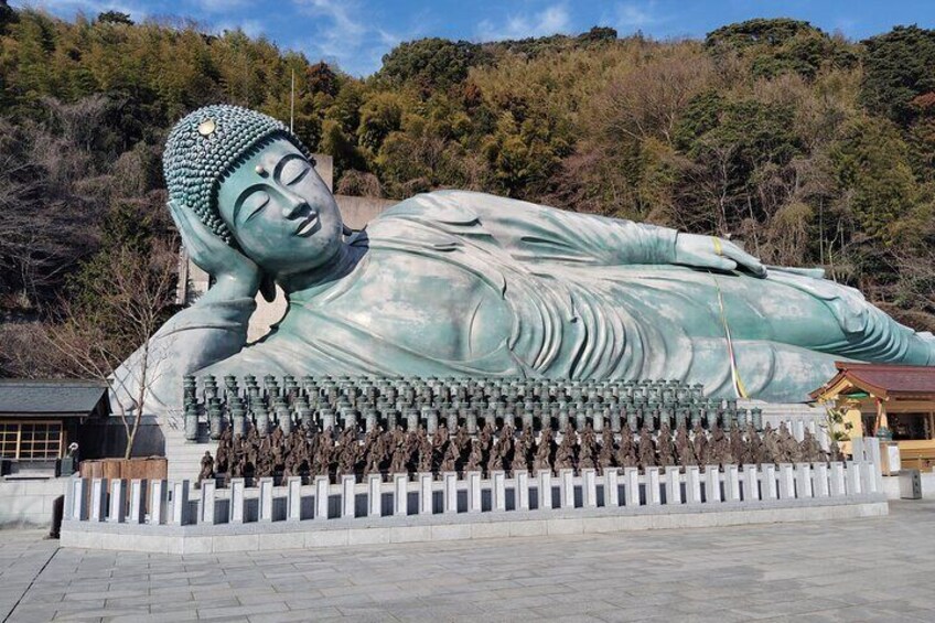 Fukuoka Nanzoin Temple and Reclining Buddha Guided Tour
