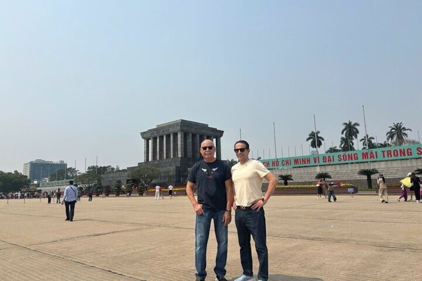 Hanoi City Sightseeing Gems Excursion Tour