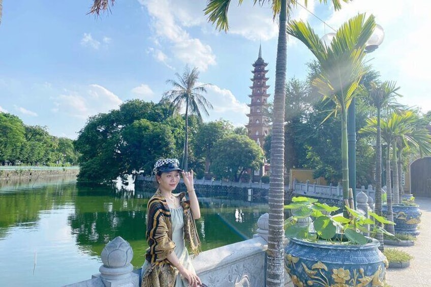 Hanoi City Sightseeing Gems Excursion Tour