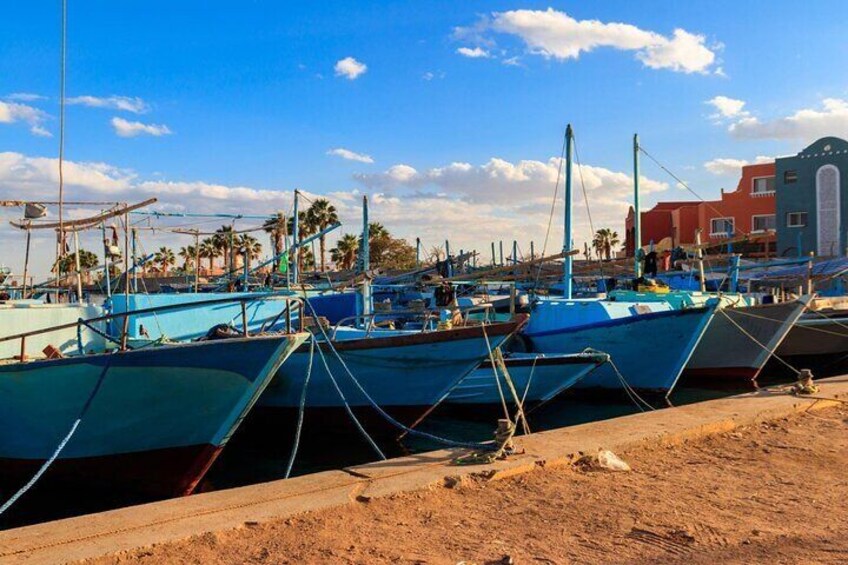 VIP Private City tour & Seafood Lunch, Transportation - Hurghada