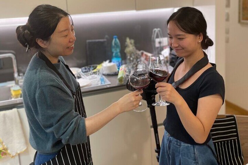 Milan Vegan Pasta and Dessert Making Class with Wine Pairing