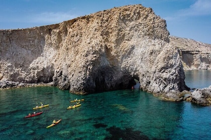 Private Kayaking Tour to the Secrets of Milos