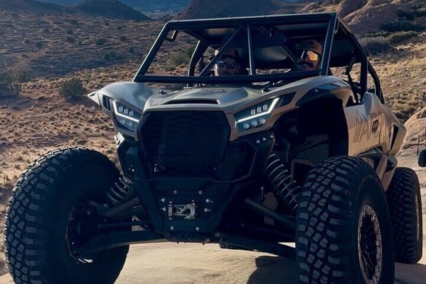 2.5 Hour Moab Hell's Revenge You Drive Off Road UTV Tour
