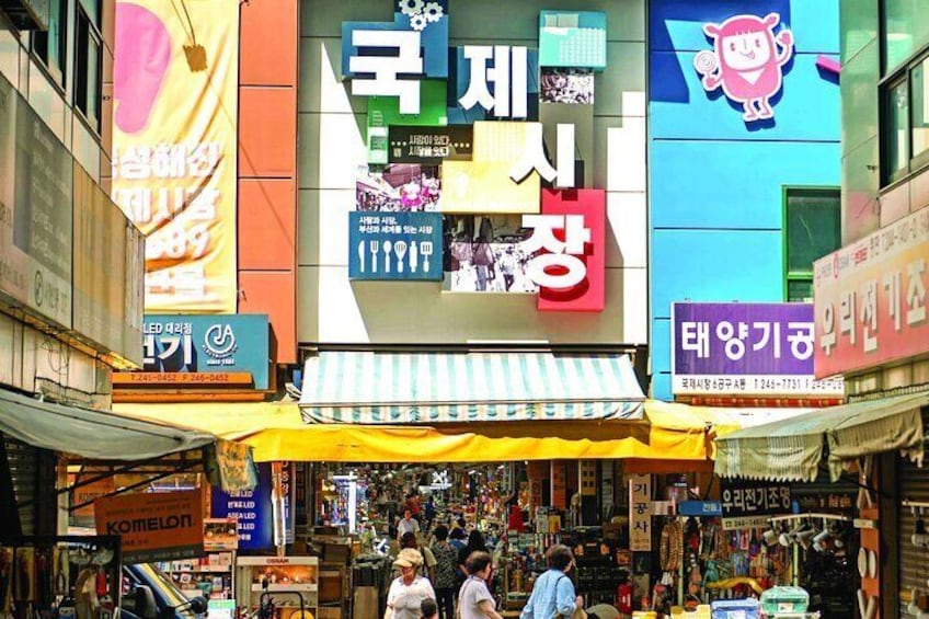 Busan Night Market Photography Tour