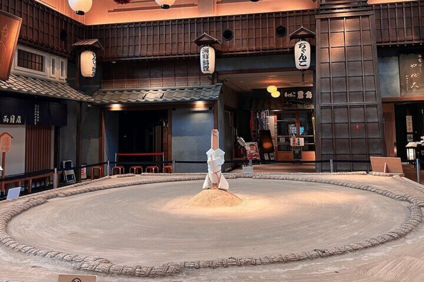 Experience Tokyo's Sumo and Geisha Traditions