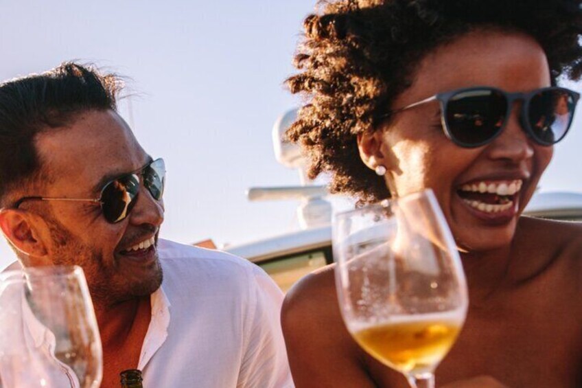 Sunset catamaran tour in Palermo: aperitif and relax on boat