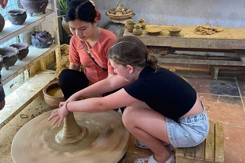 Making Pottery 
