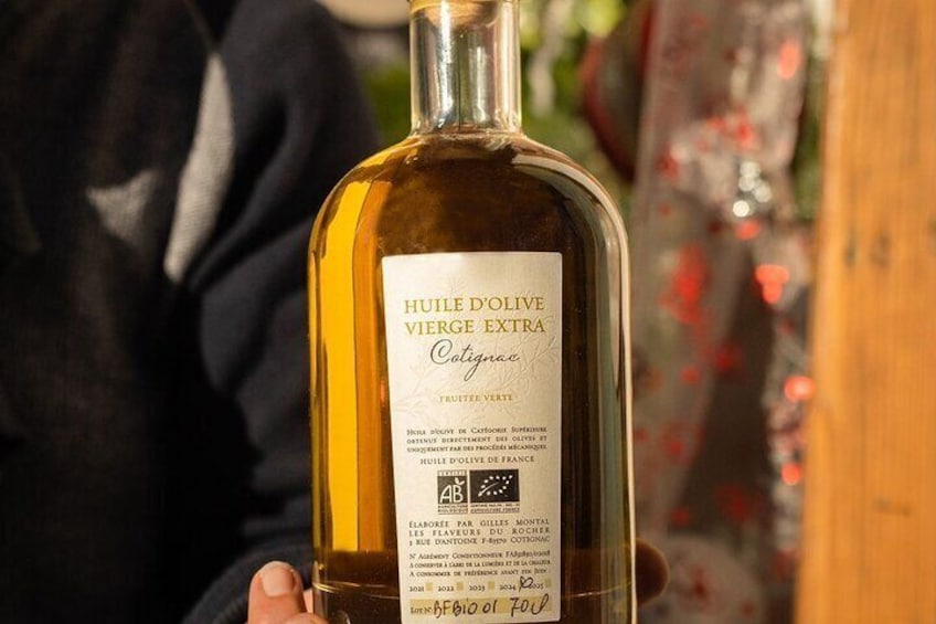 Tasting Oil Olive