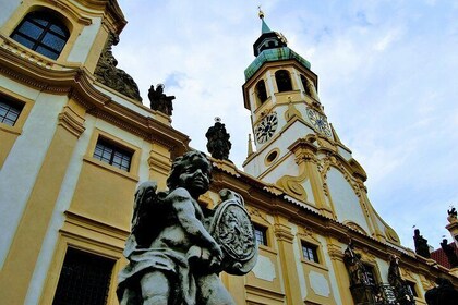 Self-guided Discovery Walk in Prague: breathtaking views and parks