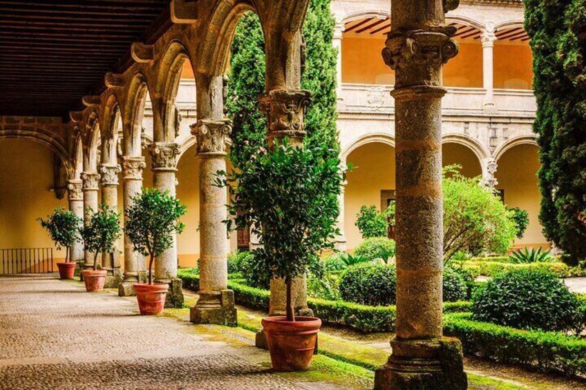 Monastery of San Jerónimo of Yuste Skip-the-Line Entry Ticket
