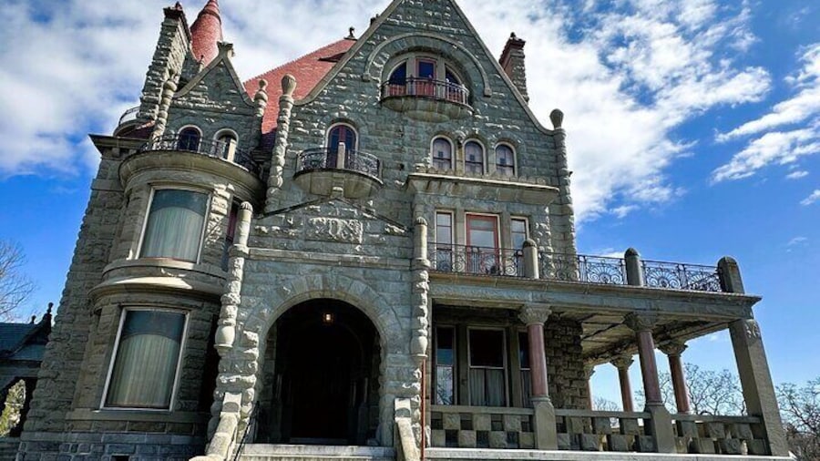 Craigdarroch Castle