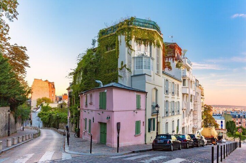 8-hour Paris Highlights Private Tour and Seine Cruise