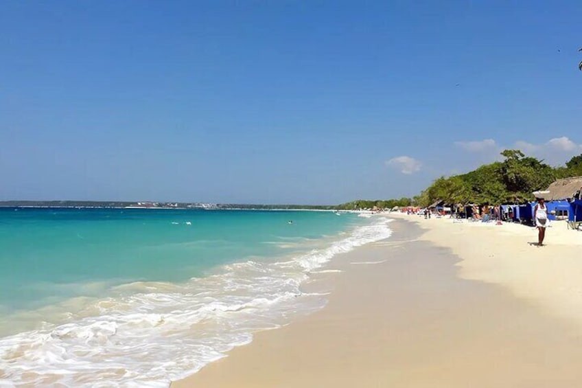 Full Day Tour to Playa Blanca Baru with Lunch