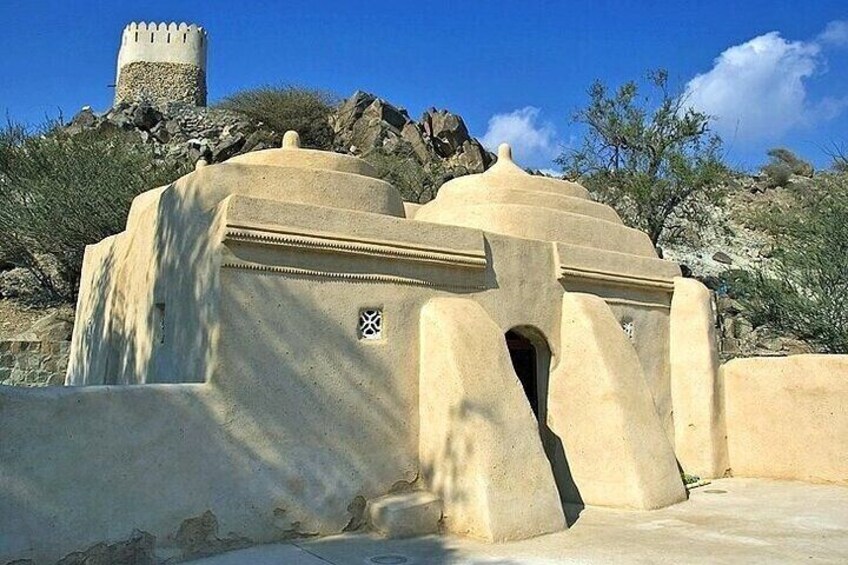 Fujairah Private Tour Explore Nature and Heritage Beauty Dubai