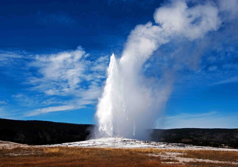 Mt Rushmore Yellowstone & Arches National Parks 7-day Tour