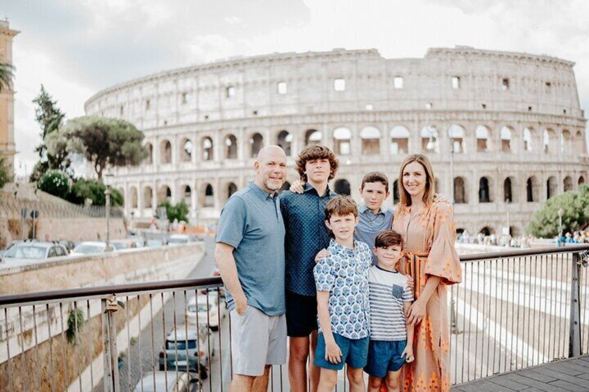 Private Photoshoot in Rome with a Local