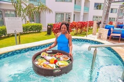 Curaçao Floating Breakfast Photoshoot gratuit Drone Vidéos et Mimosas