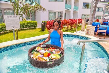Curaçao Floating Breakfast Photoshoot gratuit Drone Vidéos et Mimosas