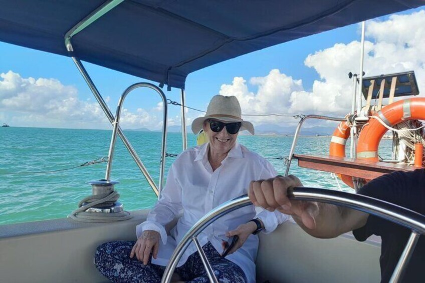 Townsville Boat Cruise & Yacht Club Lunch Package Sailing Charter