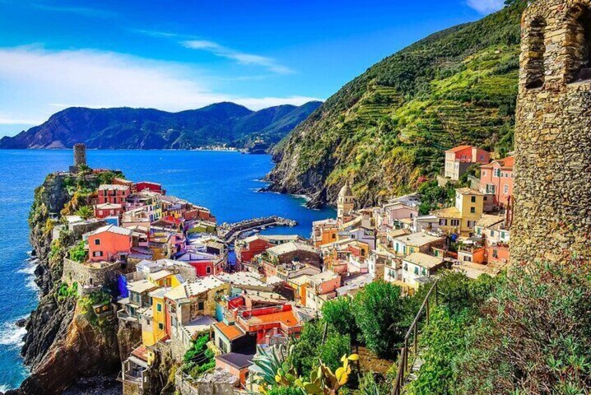 Best of Cinque Terre Day Trip from Florence – A Scenic Escape