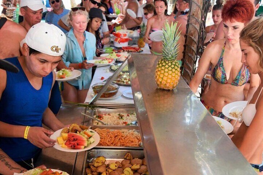 Saona Island Adventure From Punta Cana With Lunch and Transportation