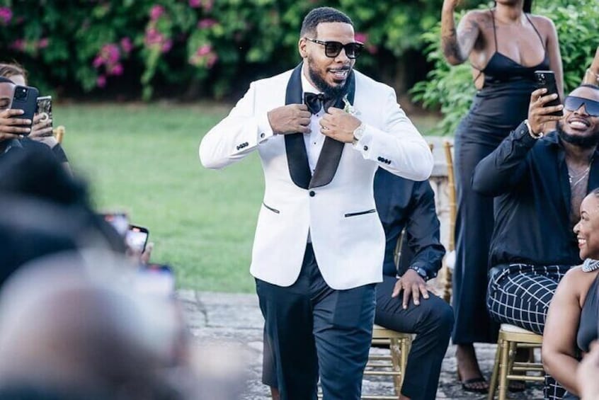Capture Your Dream Wedding Jamaica Top Photographer Vaughn