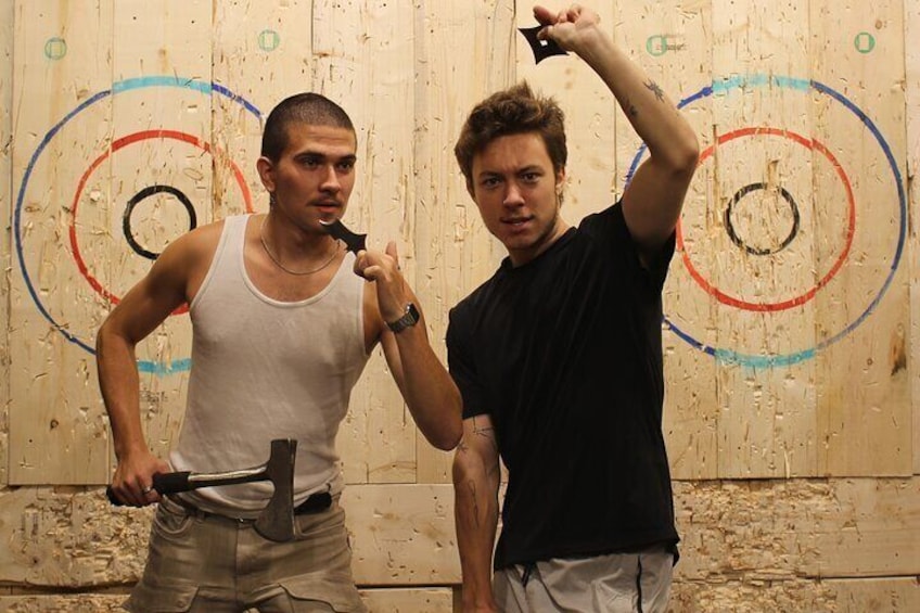 Experience Montréal Axe Throwing Adventure