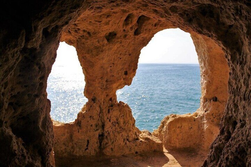 Bonneca Cave