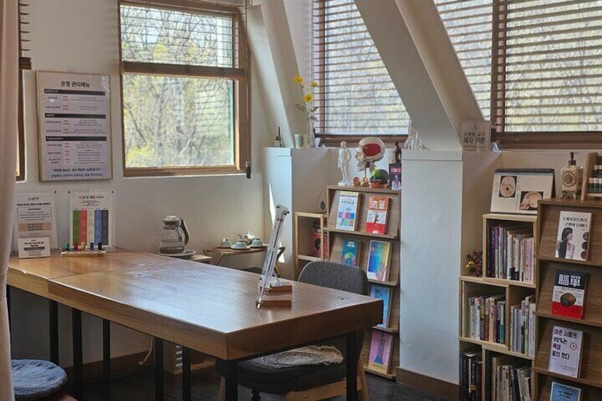 Relax and Recharge in Seoul Holistic Scalp and Body Wellness