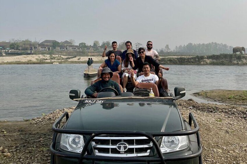 Kathmandu and Chitwan: The Ultimate 6 Day Nepal Experience
