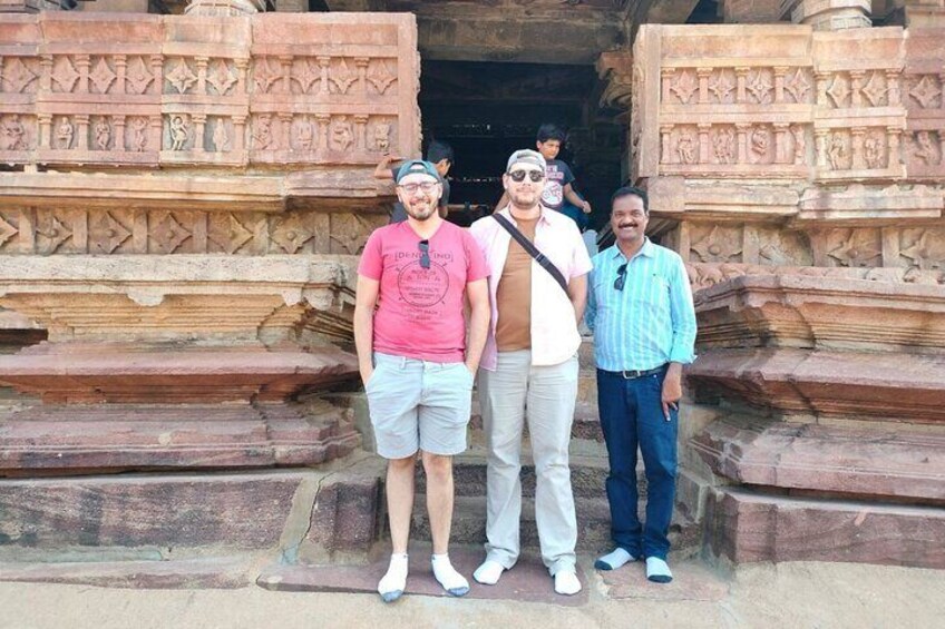 Day Trip Bhopal to Bhimbetka Caves World Heritage and Bhojpur