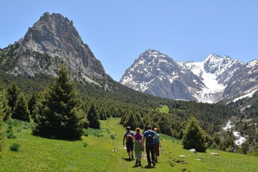 No.1/3 Trek to Mazar Too (Sacred Mountain)