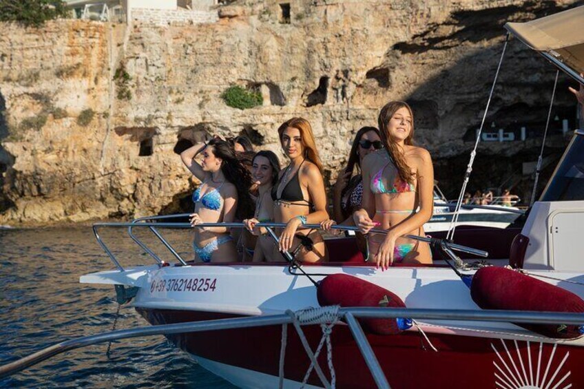 Monopoli - Exclusive private boat tour 8 h