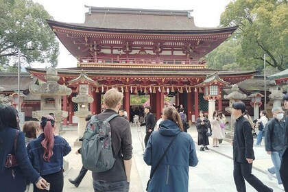 Fukuoka: Discover the Spirit of Dazaifu Tenmangu Cultural Journey
