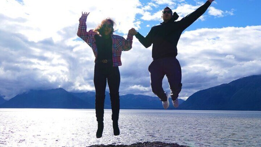 Beluga Point Adventure with Wildlife Refuge Walk