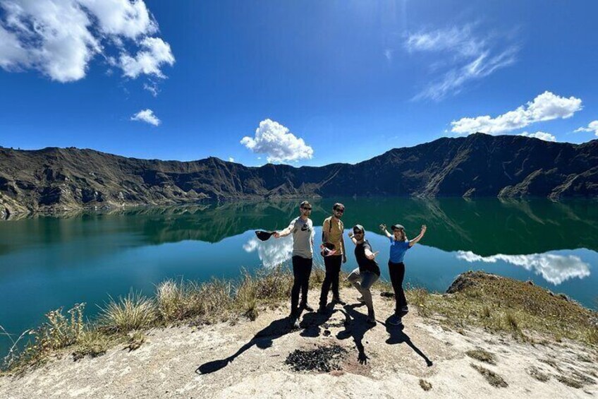 Volcanoes and Scenic Trails in Quilotoa