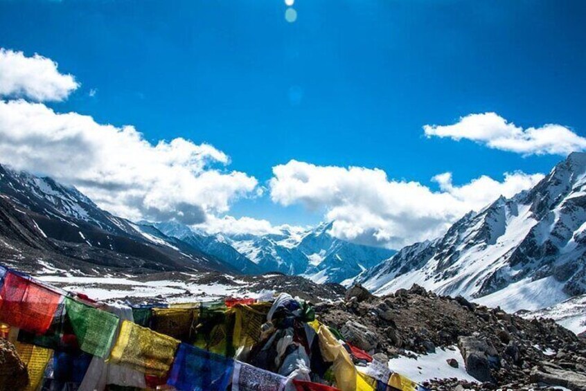 view from Larke Pass 5213m