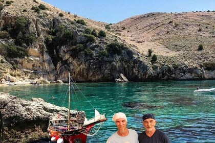 Krk: Hidden Beaches & Local Flavours (Bruschetta Optional)