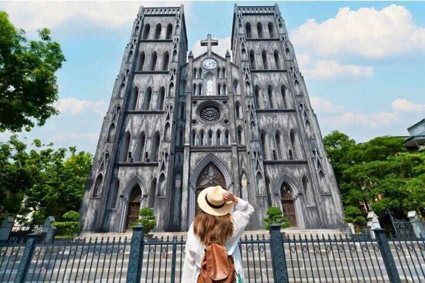Self-Guided Audio Tour in Hanoi