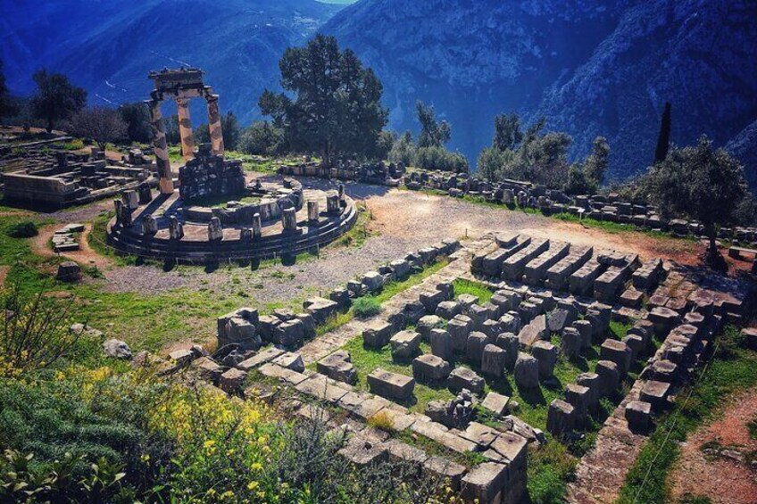 Delphi & Monastery of Hosios Loukas Private Full Day Tour